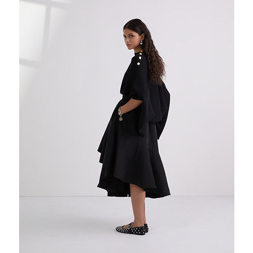 VOLUMINOUS RUFFLE SKIRT