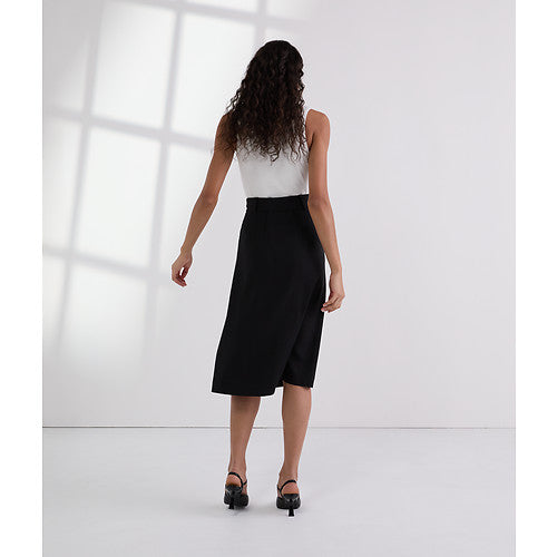 PLEATED PANEL SKIRT