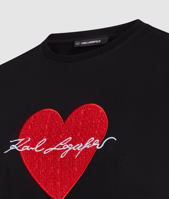 SIGNATURE HEART BOUCLE T-SHIRT