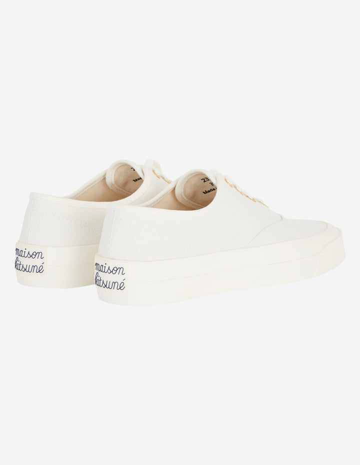 CANVAS LACE-UP SNEAKERS