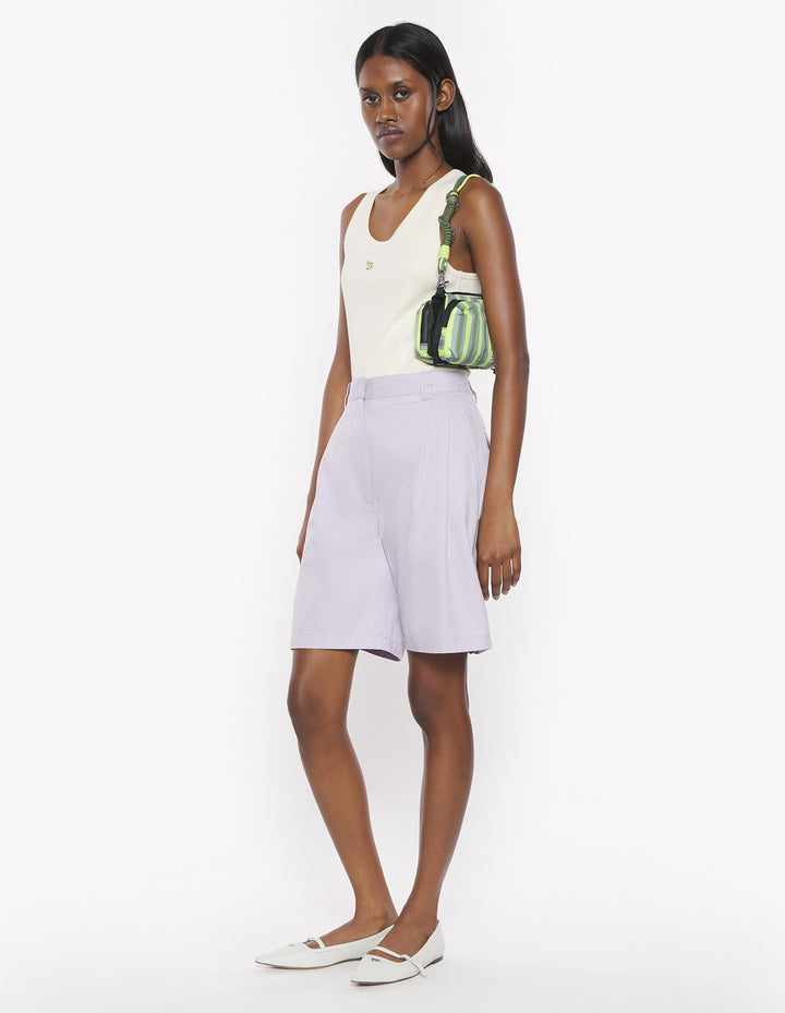 CASUAL PLEATED BERMUDA