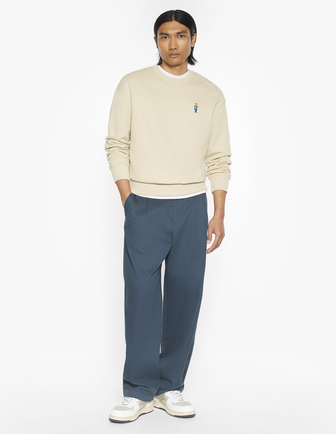 DRESSED FOX COMFORT SWEATSHIRT