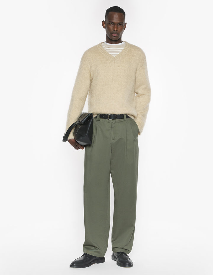 RELAXED PLEATED PANTS