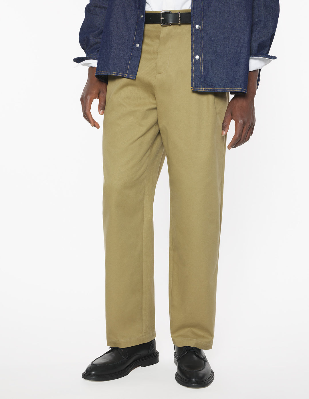 RELAXED PLEATED PANTS