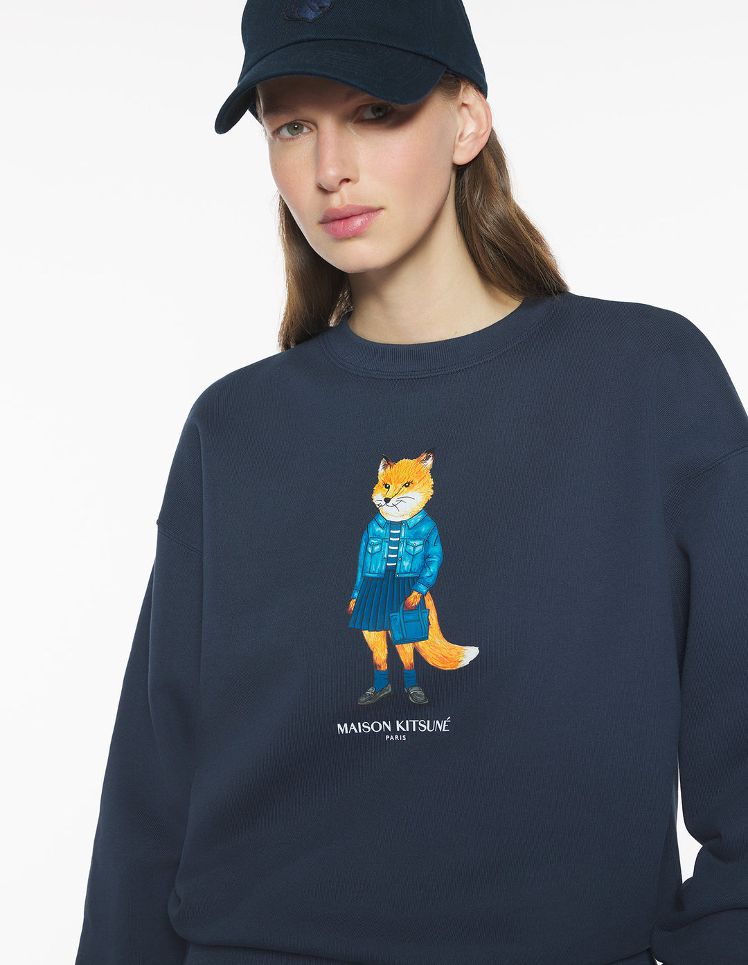 DRESSED FOX COMFORT SWEATSHIRT