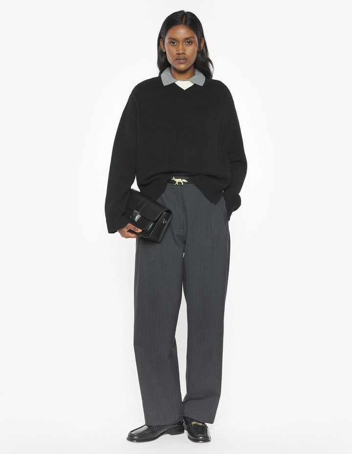 MERINO WOOL COMFORT V-NECK JUMPER